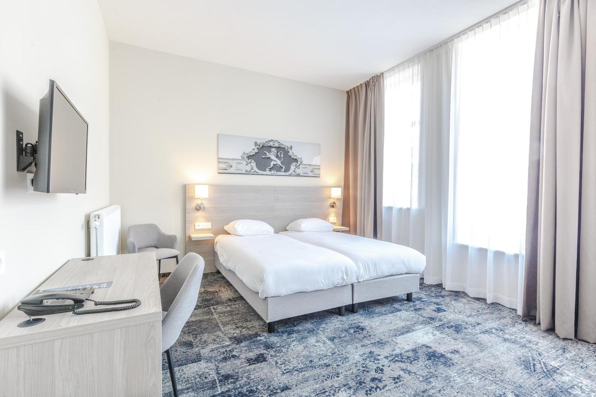 Double Room,1516408345:JPEG